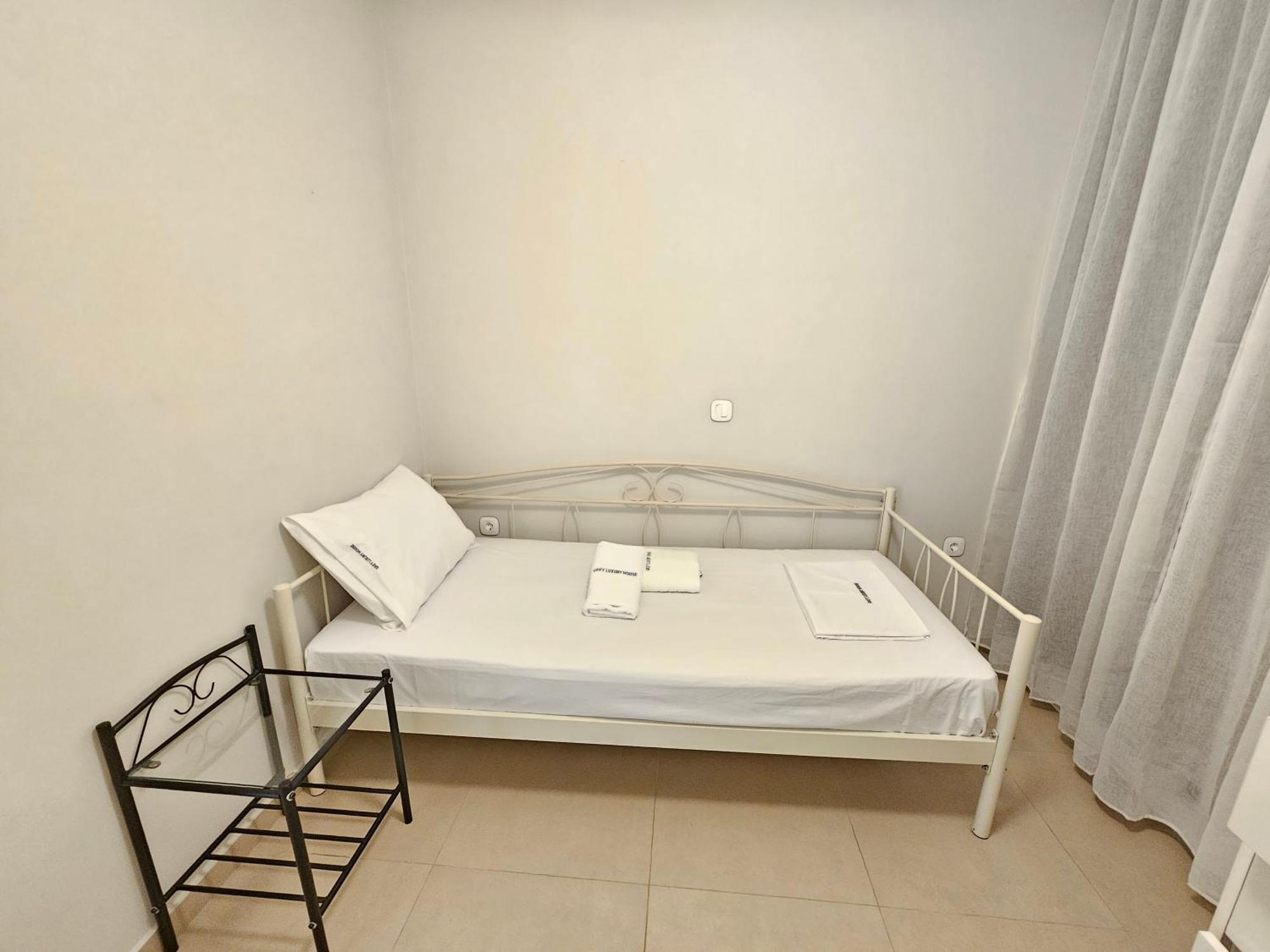 Grey Luxury House Appartement Ypsos Buitenkant foto