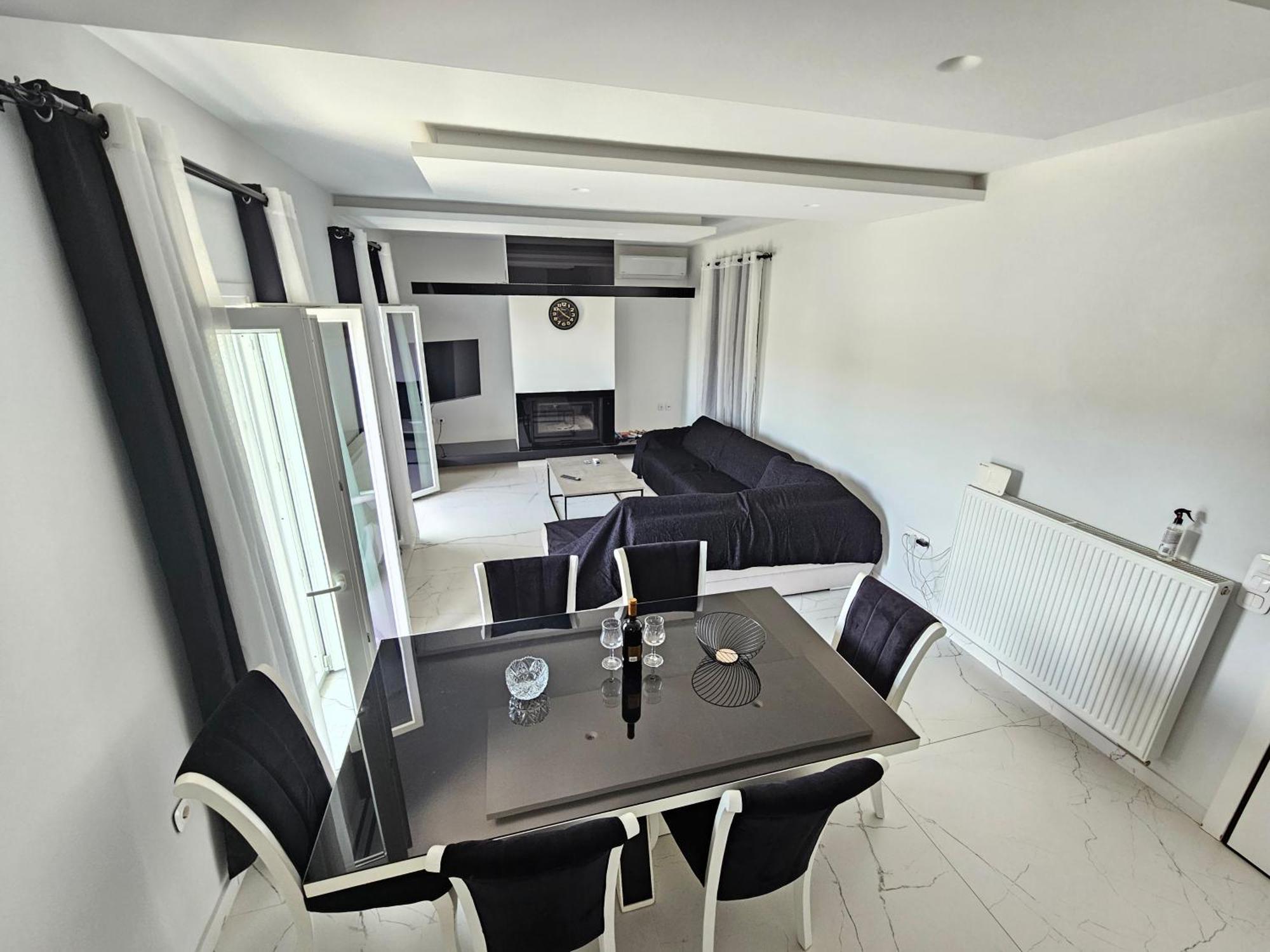 Grey Luxury House Appartement Ypsos Buitenkant foto